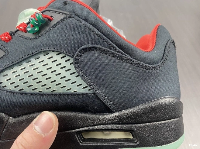 Bmlin 5 Jordan Anthracite Air Retro DM4640-036 0821